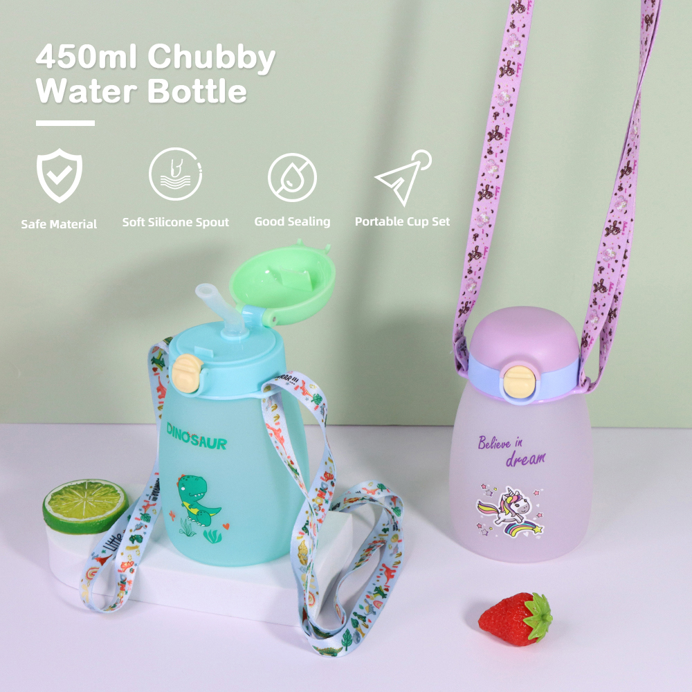 squeeze water bottle