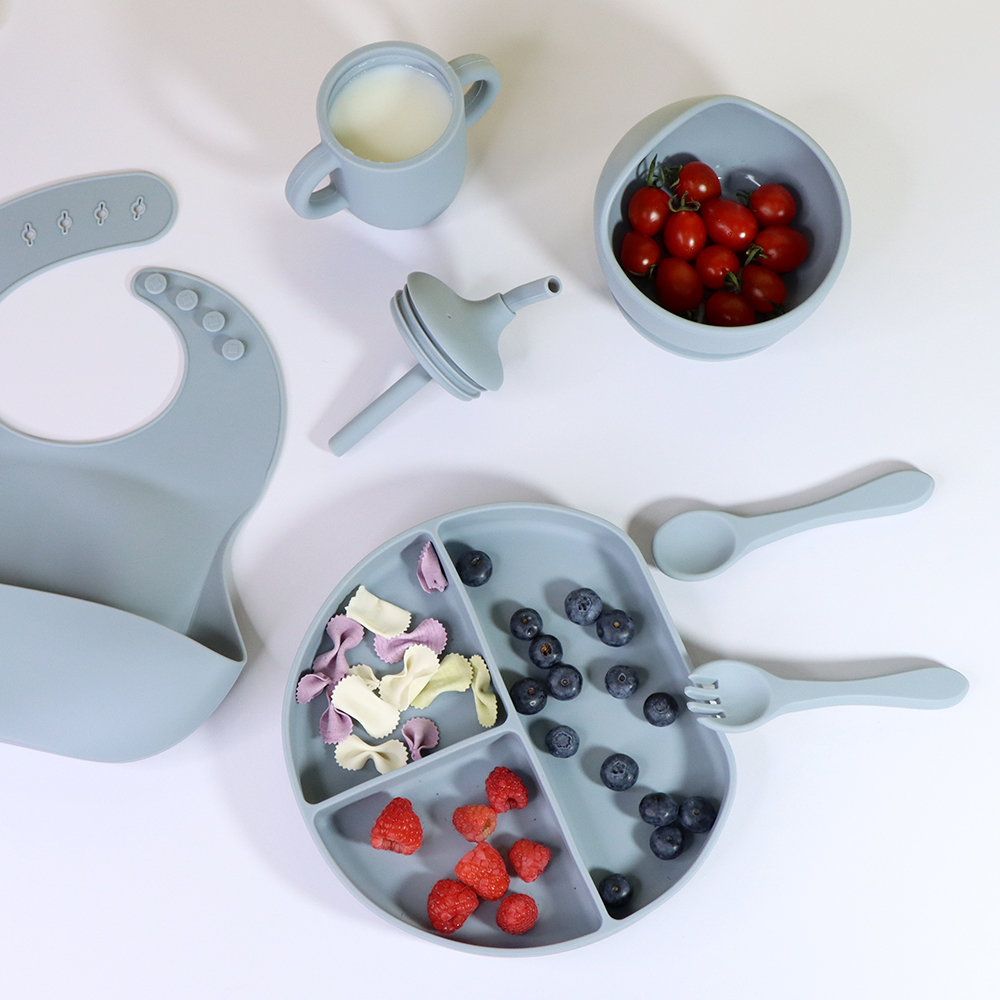 silicone bib and bowl set